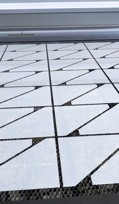 Electro-insulating films